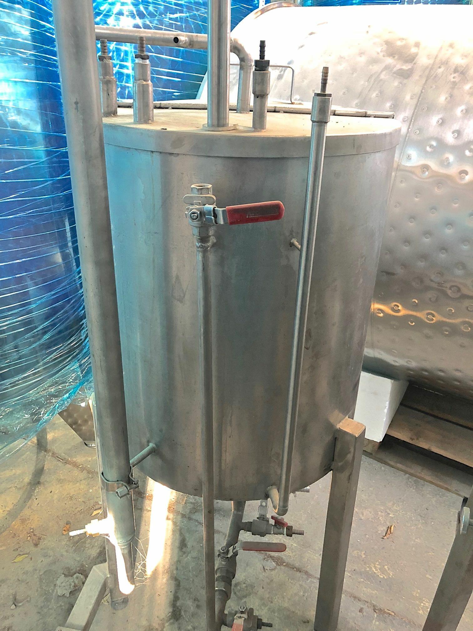 Cuve en inox 316L - Volume : 100 litres