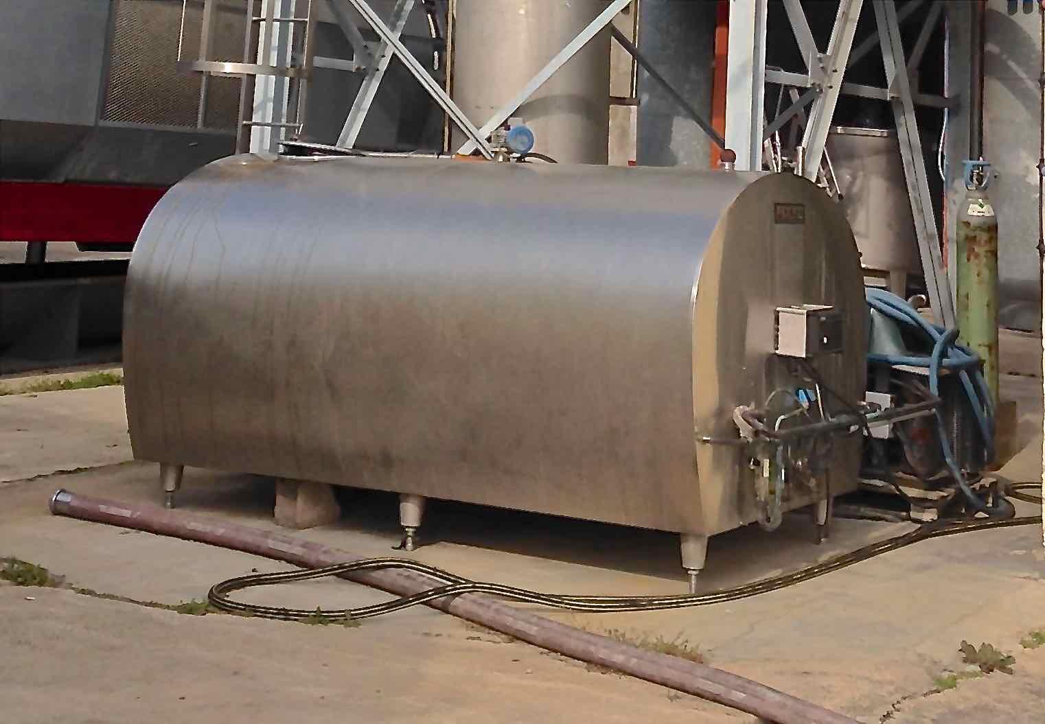 Cuve inox de stockage isolée - Volume :  4400 litres