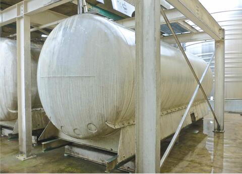 Cuve de stockage horizontale inox 316L - Volume : 200 hls (20 000 litres)