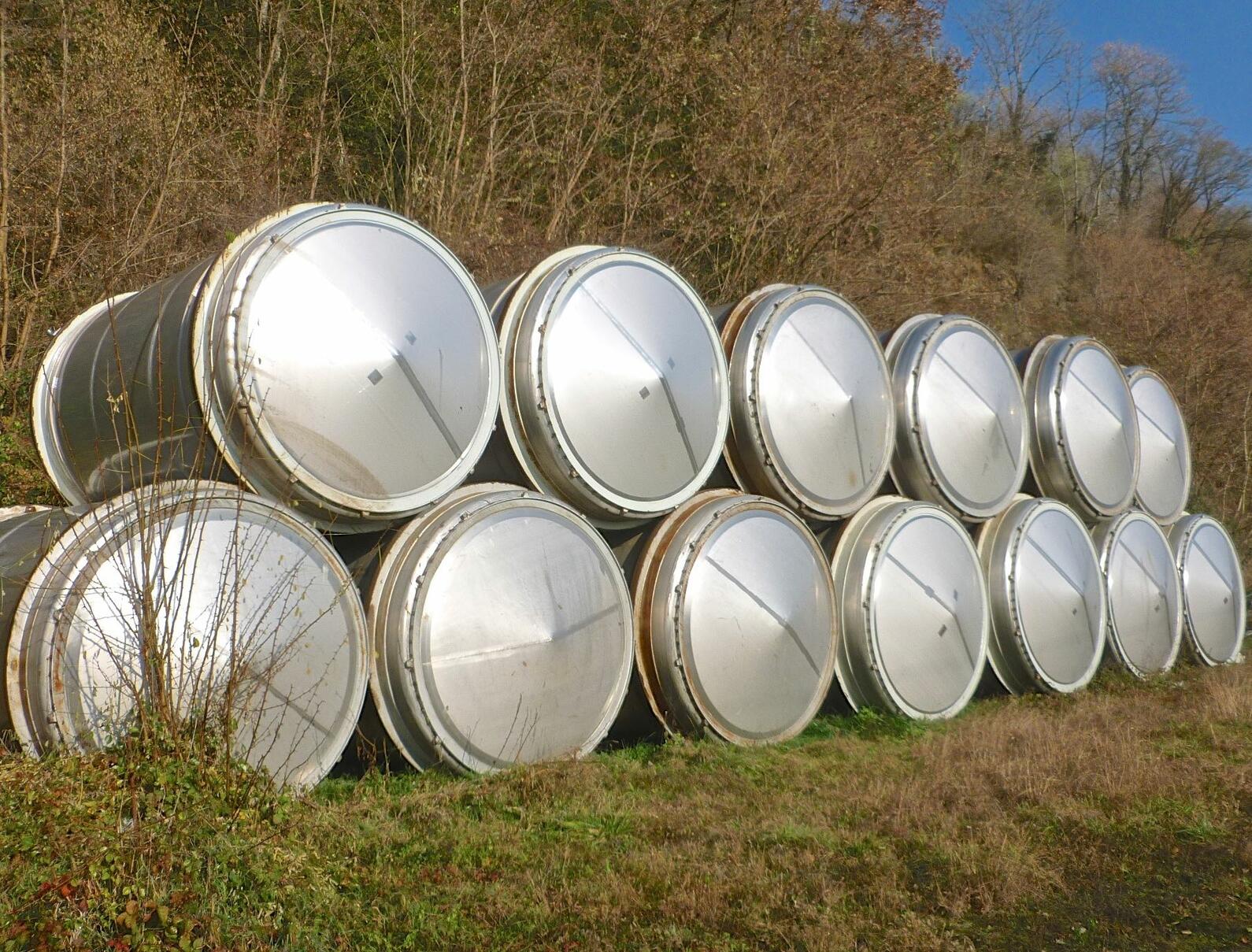 Cuve inox de stockage horizontale  - Volume : 350 hls (35000 litres)