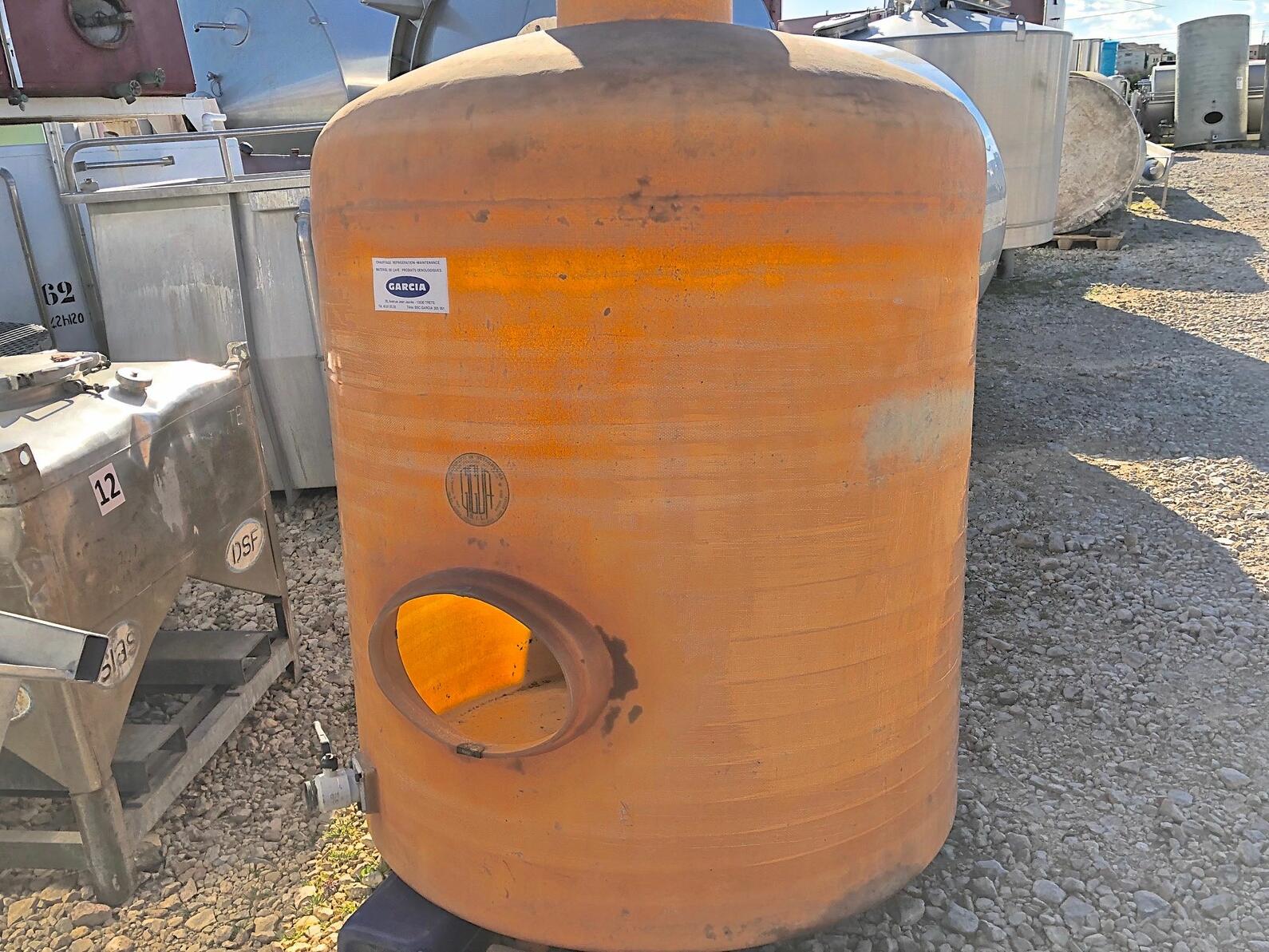 Cuve de stockage fibre - Volume :25 hectos (2500 litres)
