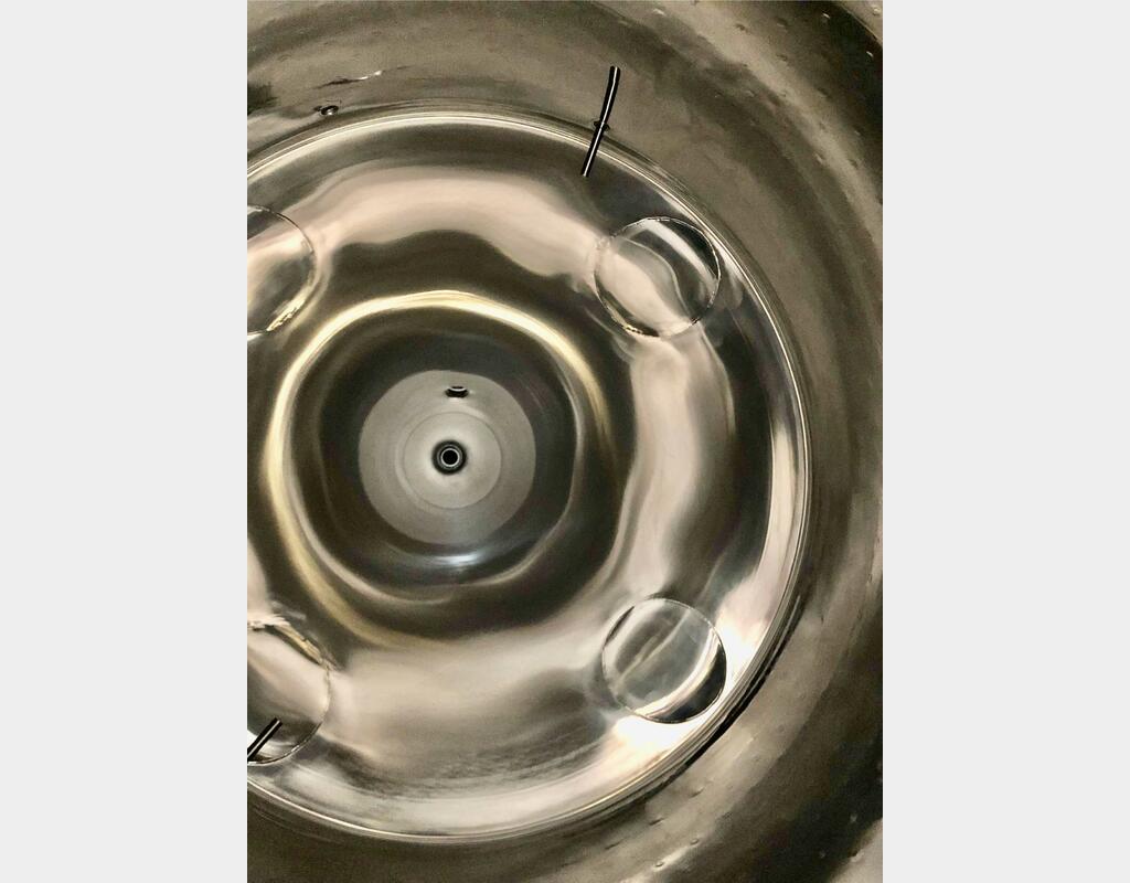 Cuve inox 304 - Cylindro-conique - Fermée - Sur pieds