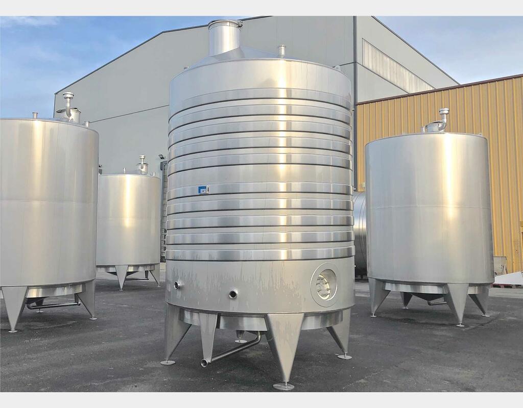 316L stainless steel storage tank - thermoregulated - Cylindrical - Off-centre conical dome