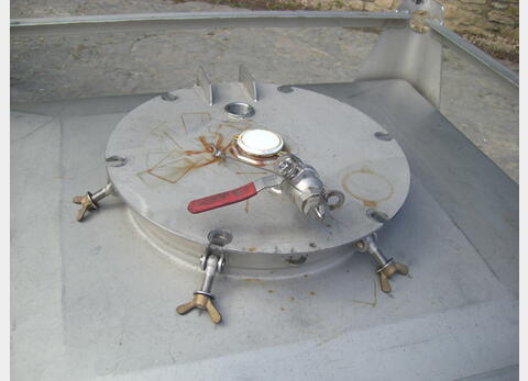 conteneur INOX 304L 665 litres