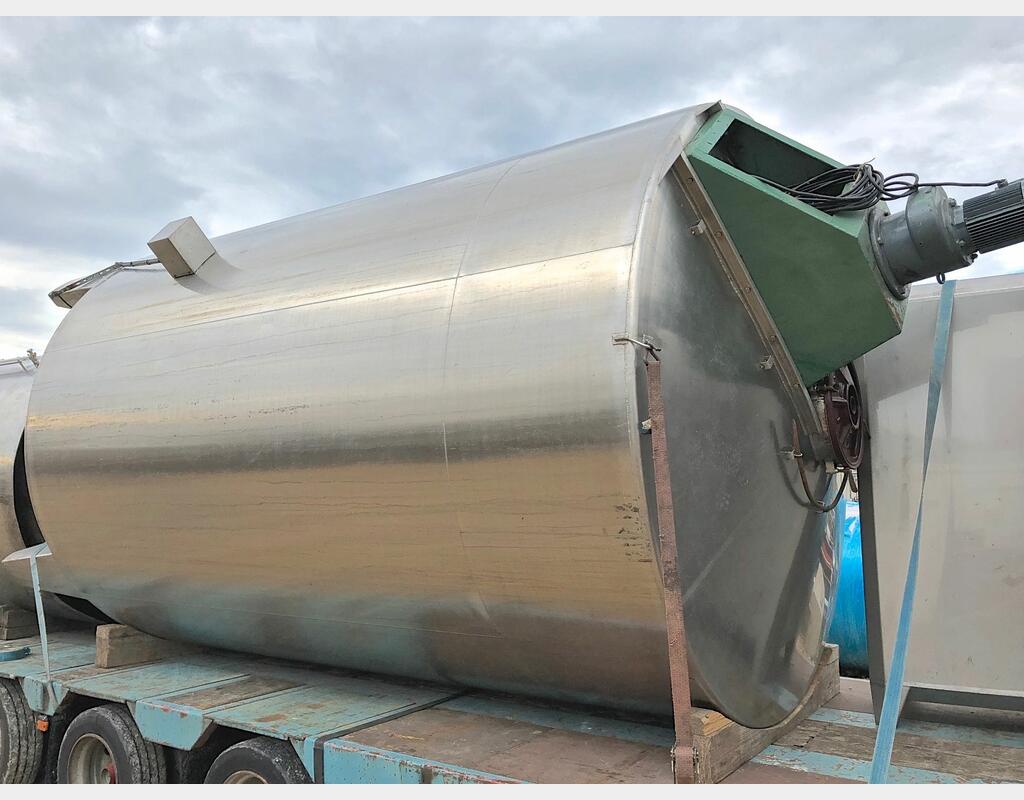 Cuve INOX 316 agit&eacute;e de Volume : 220 hecto (22 000 litres)