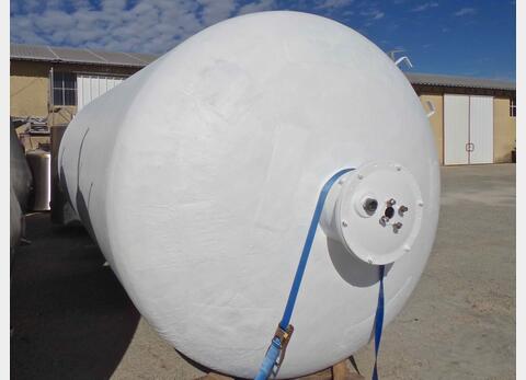 Cuve fibre fond plat Volume : 25 000 litres (250 hls)