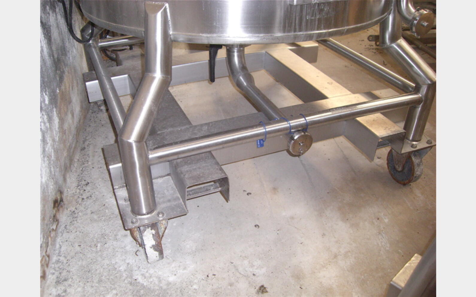 cuve inox 316L agit&eacute;e de 1.000 litres MARQUE PIERRE GUERIN