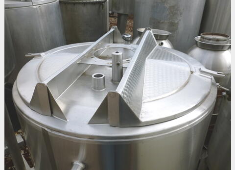 cuve stockage circulation forc&eacute;e Volume : 180 litres