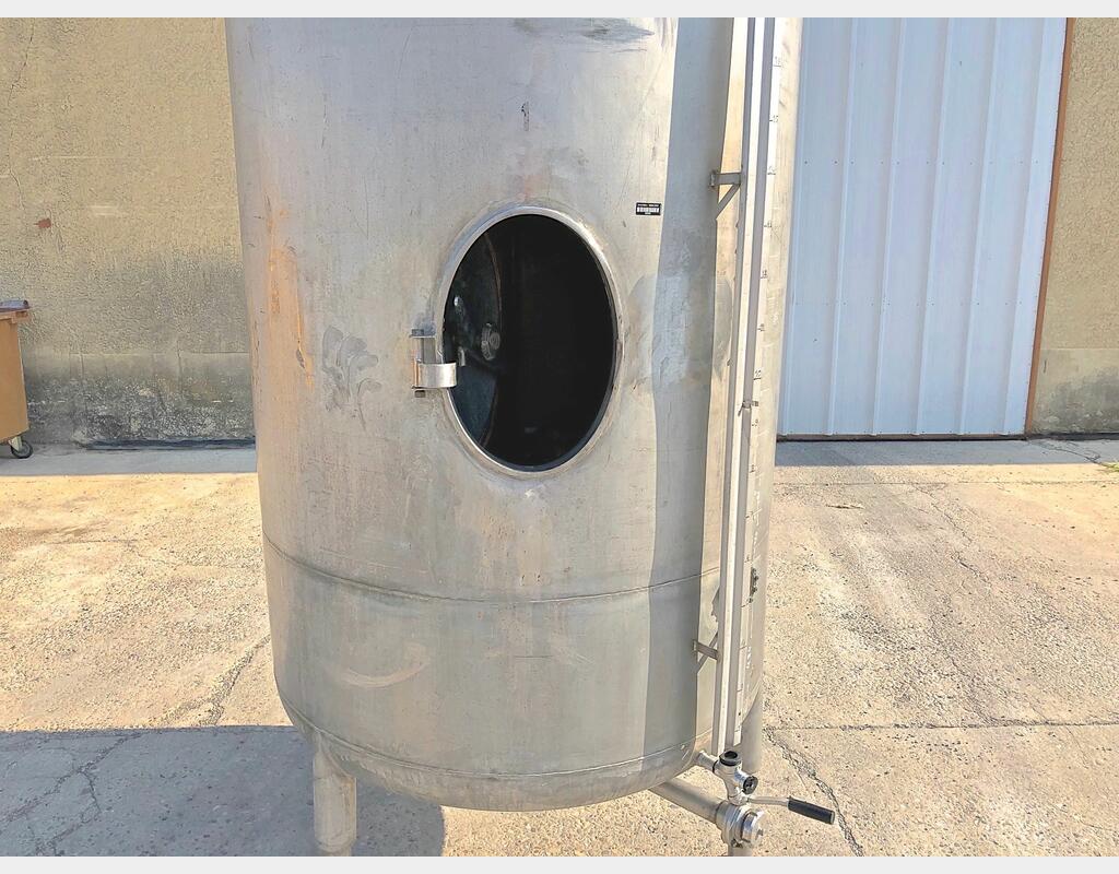 Stainless steel tank