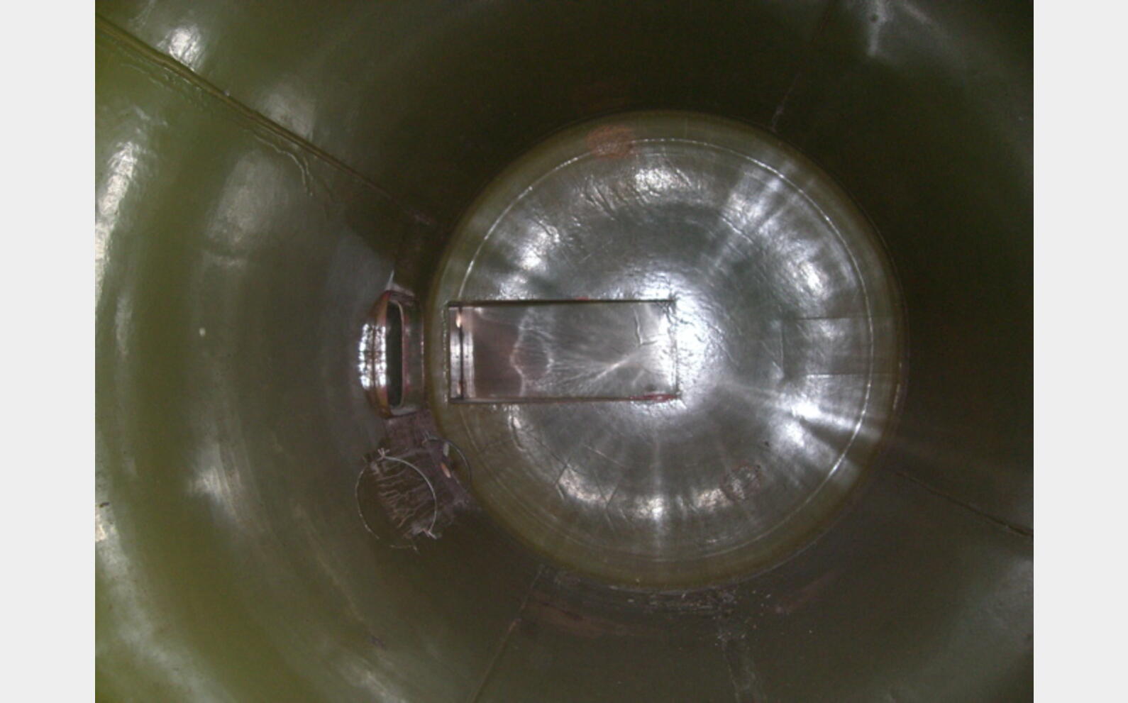 Cuve acier &eacute;maill&eacute; de 110 hls