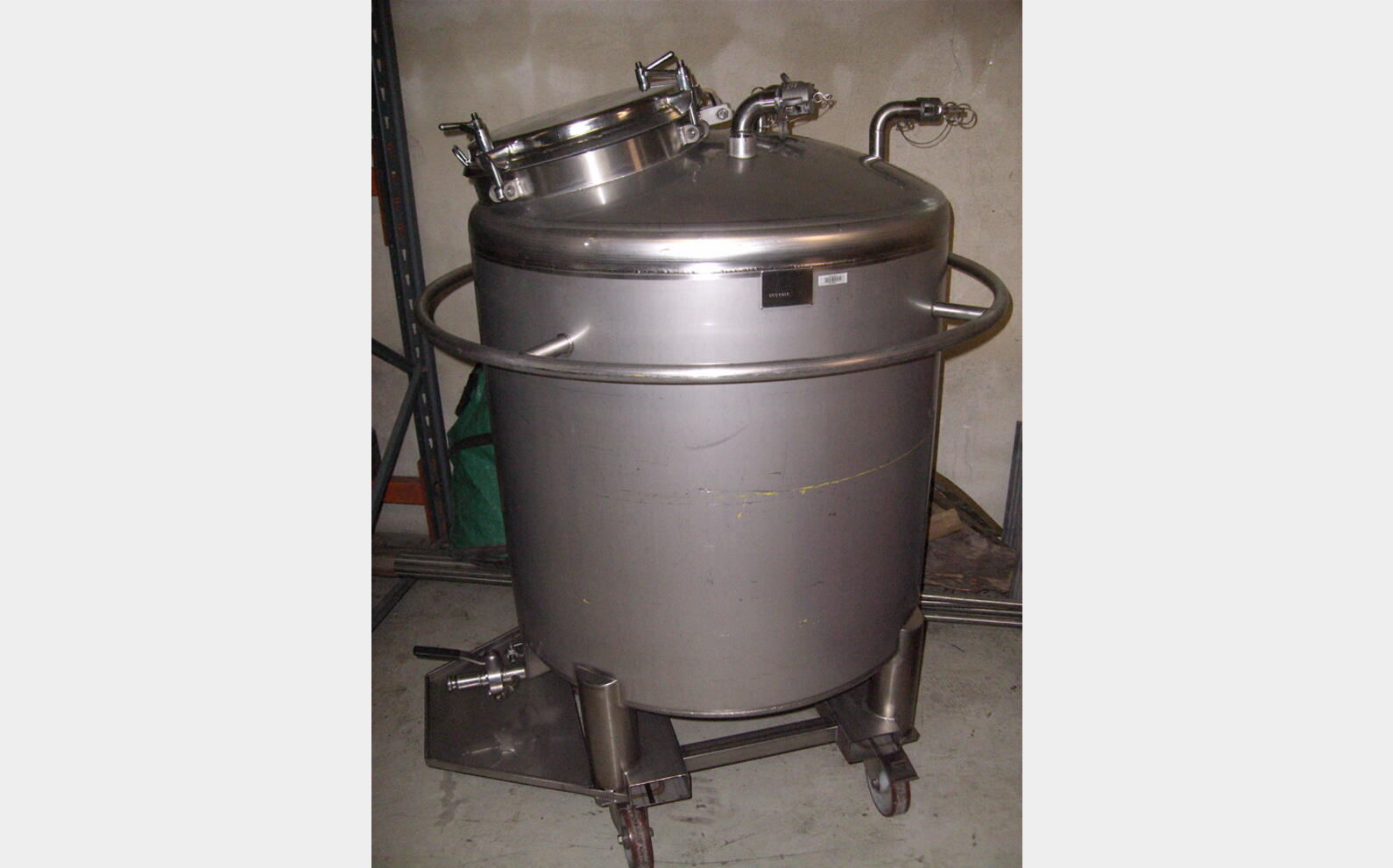 conteneur INOX 304L 700 litres