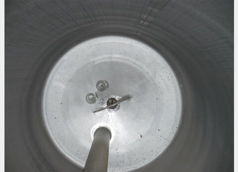 Cuve inox de stockage 1000 litres  - Isolée avec circuit coquillé
