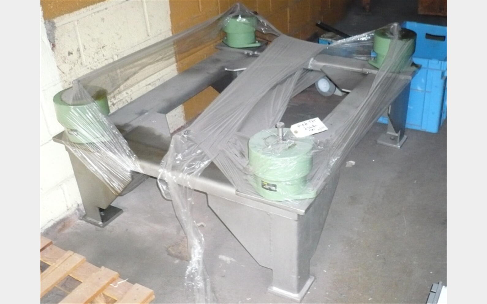 centrifugeuse FIMA type TZT Volume : 400 litres Type : TZT