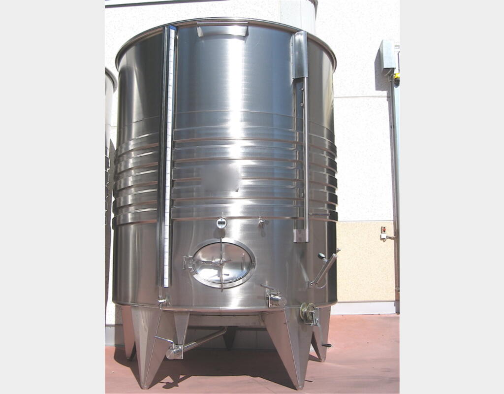 cuve INOX chapeau flottant MATERIEL NEUF Volume : 7500 litres