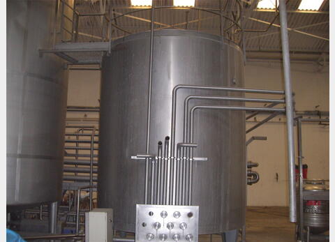 Cuve de stockage verticale de 20 m3 - INOX 304, agitée