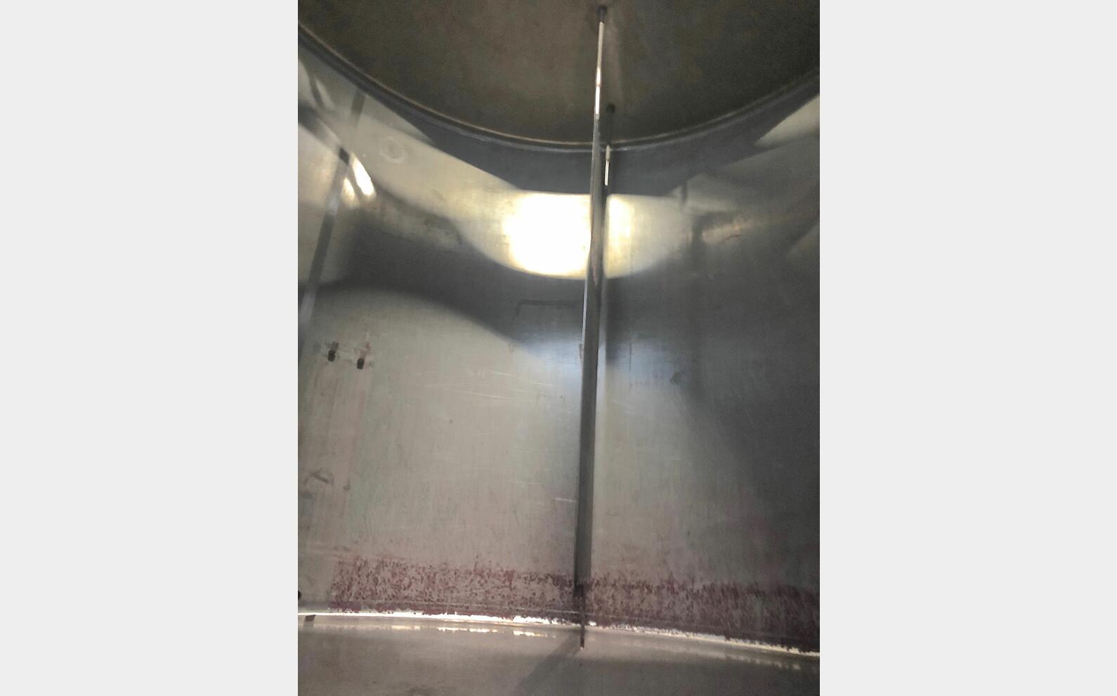 Cuve inox avec drapeaux Marque : ALFA LAVAL