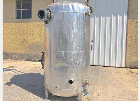 Cuve stockage inox calorifug&eacute;e