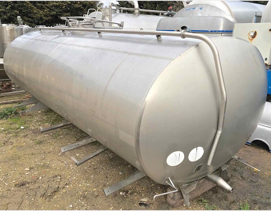 Cuve Inox horizontale isolée - Volume : 150 hls (15000 litres)