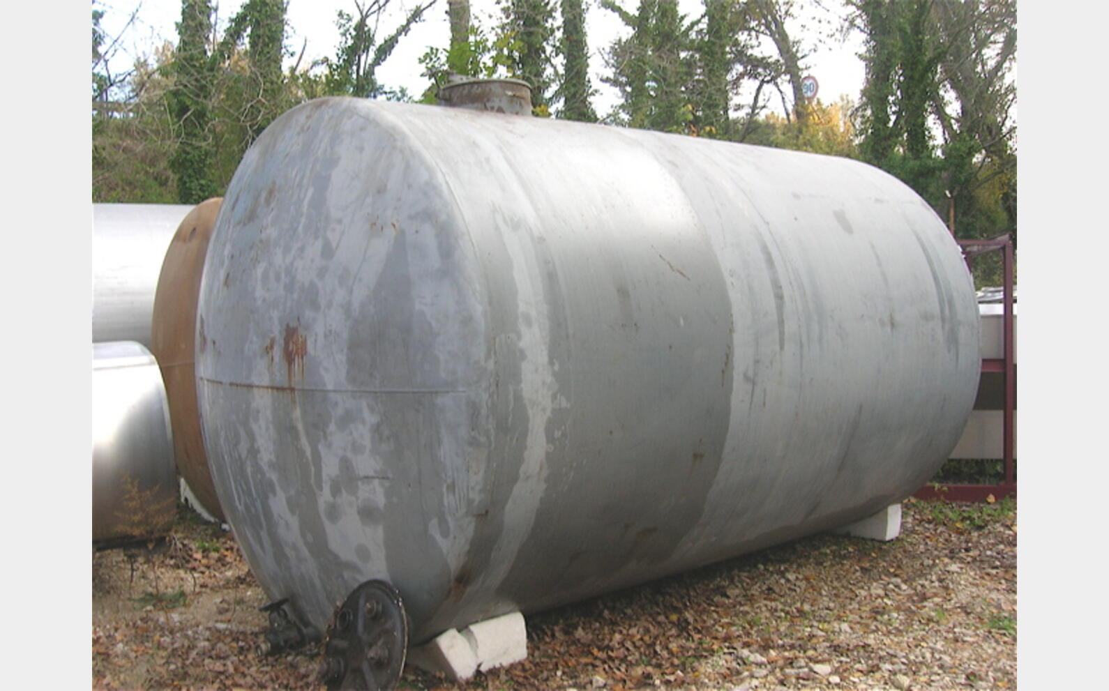 Cuve acier cylindrique horizontale