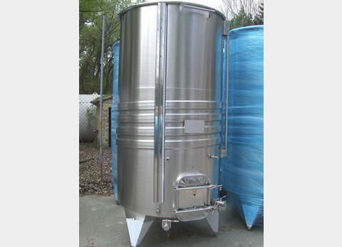 Cuve inox &agrave; chapeau flottant MATERIEL NEUF