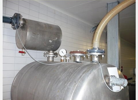 cuve de stockage INOX de 900 litres