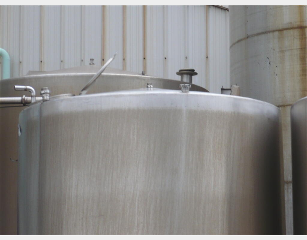 cuve de stockage INOX 304 de 20 m3 - cylindrique verticale sur pieds