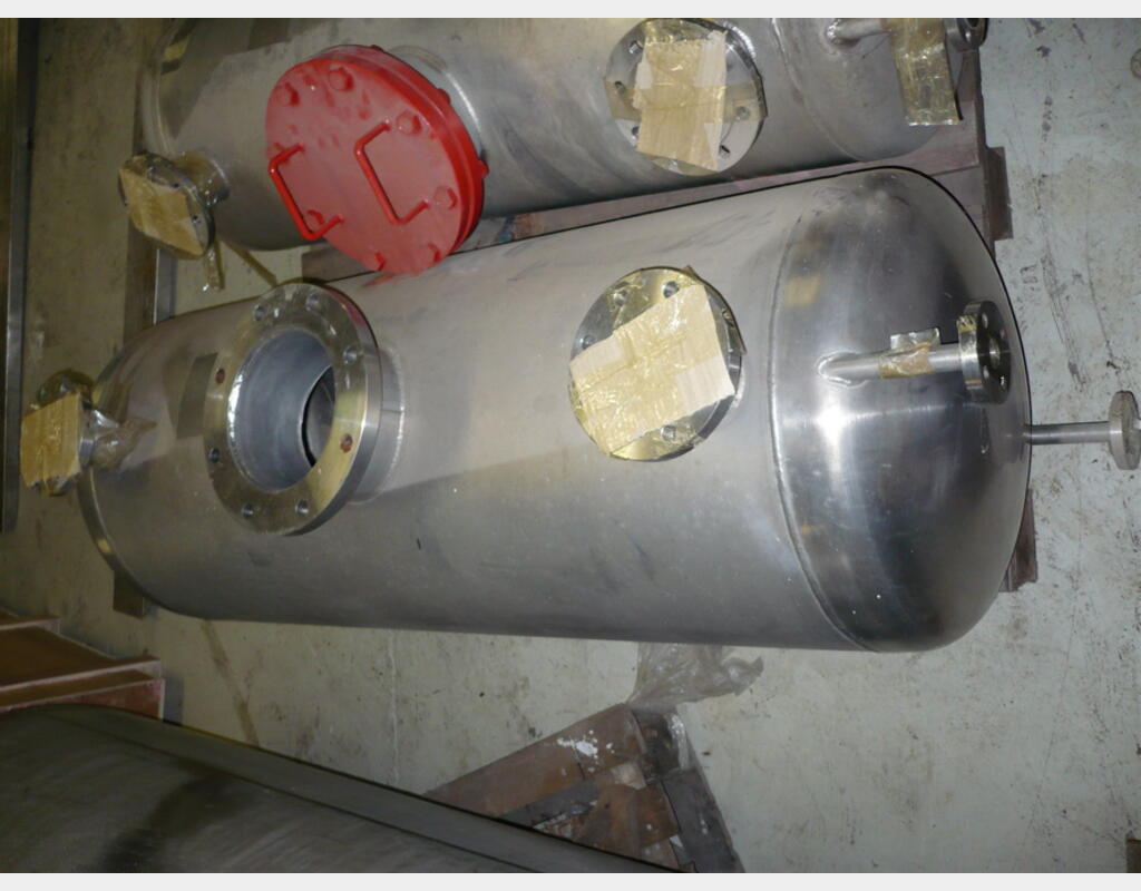 Cuve de stockage INOX - Volume : 400 litres
