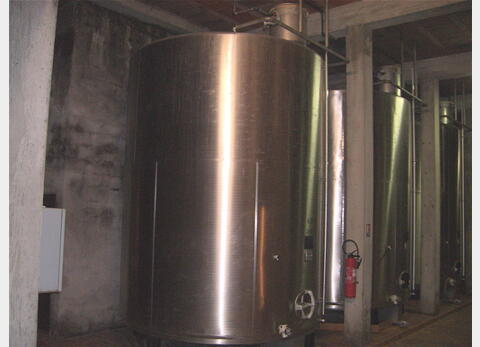 Cuve de stockage en INOX 304 - Volume 240 hecto (24000 litres)
