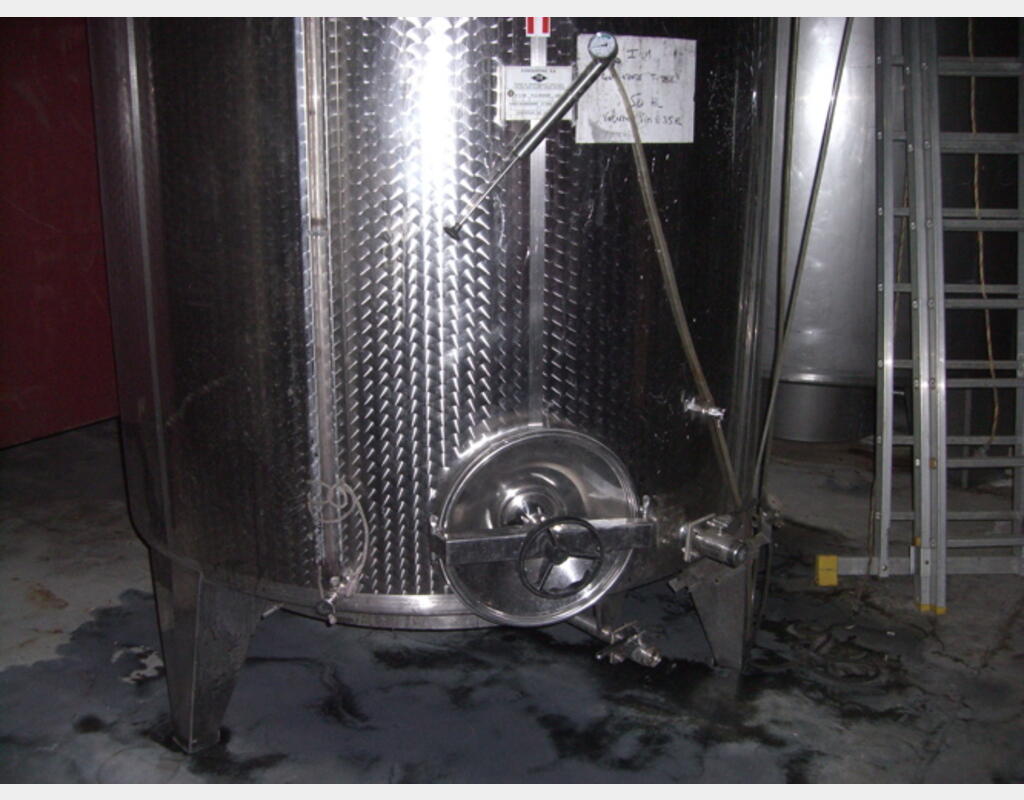 Cuve inox chapeau flottant  - de 50 HLS