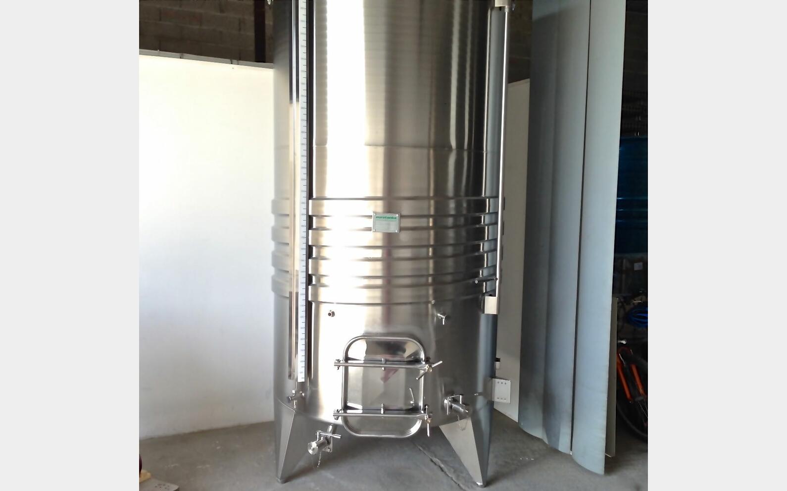 cuve INOX chapeau flottant de 4000 litres MATERIEL NEUF Volume : 4000 litres