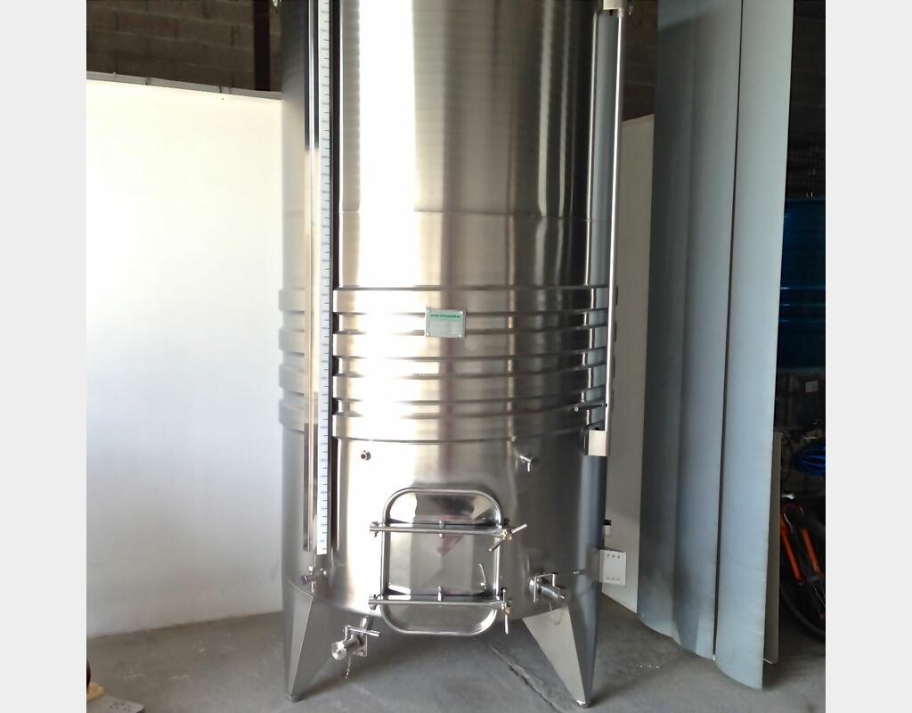 cuve INOX chapeau flottant de 4000 litres MATERIEL NEUF Volume : 4000 litres