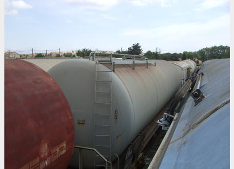 Citerne horizontale sur chassis, 81m3 - Acier Brut