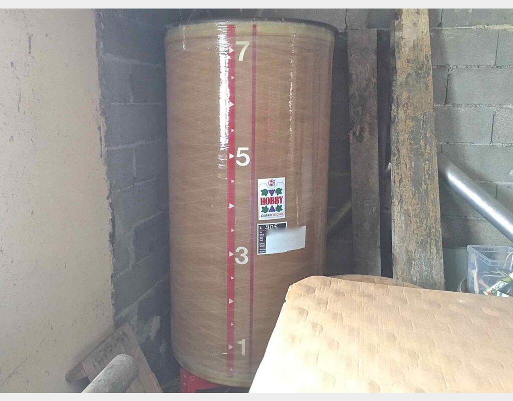 Cuve fibre cylindrique verticale Chapeau flottant