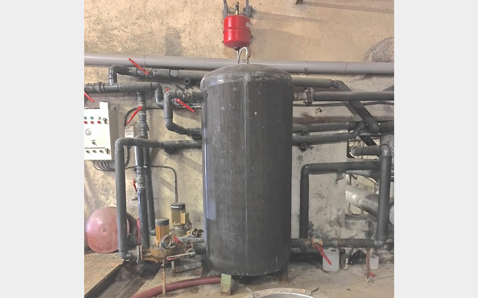 Cuve tampon isol&eacute;e 10 HL ( 1000 litres)