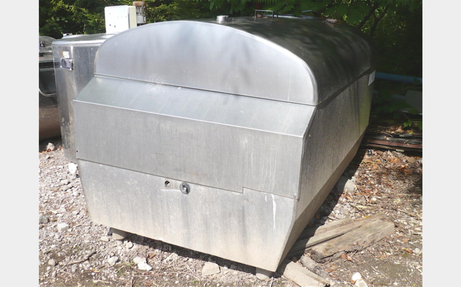 Cuve INOX isol&eacute;e Volume : 1.600 litres