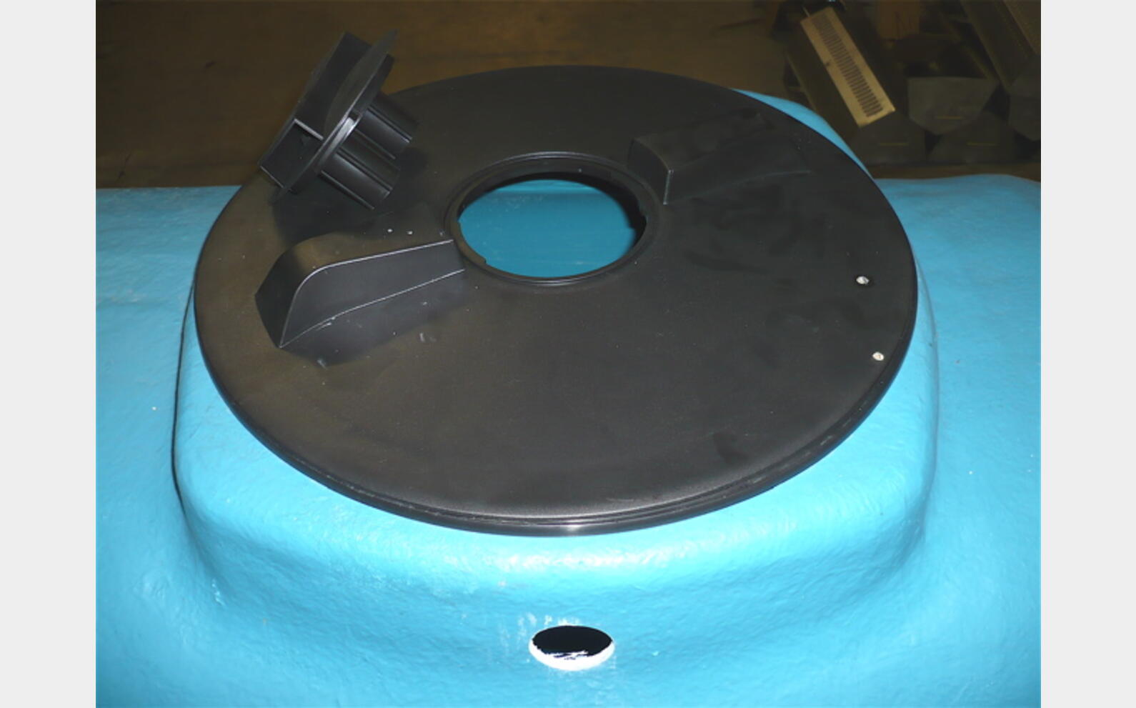 Cuve stockage polyester 20 HL (2 000 Litres)