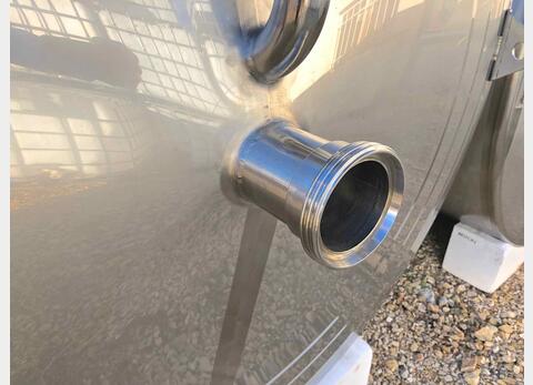 cuve INOX 304L ferm&eacute;e sur pieds MATERIEL NEUF