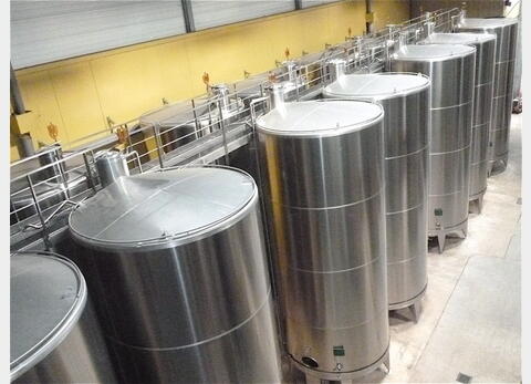 Cuve stockage INOX 316L sur pieds Agroalimentaire Marque : CSC
