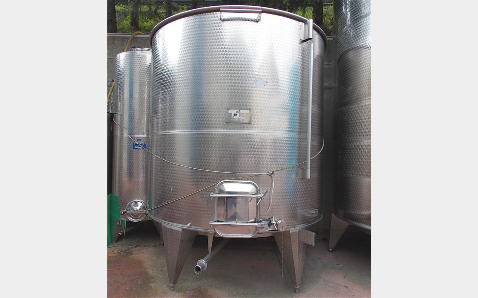 Cuve à chapeau flottant en INOX 304 - Volume : 10000 litres