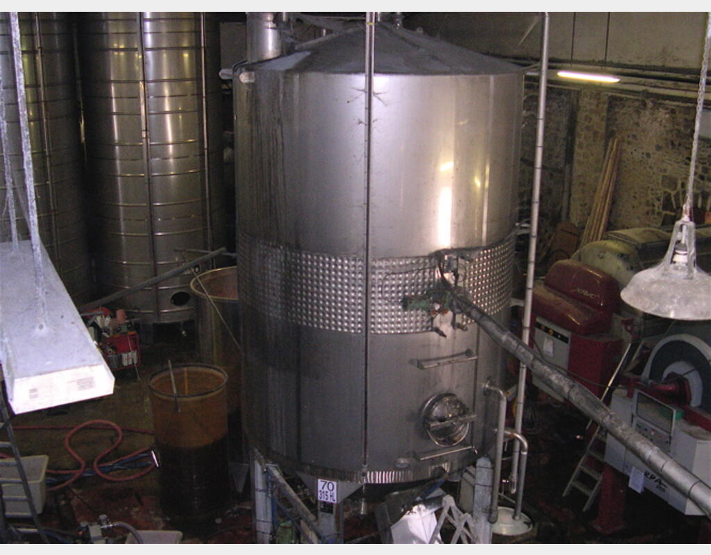 Cuve INOX de 31500 L Provenance : vinicole