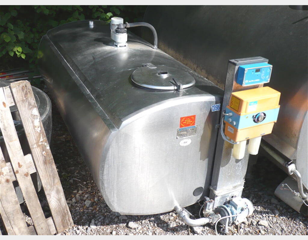 Tank &agrave; lait INOX 304 Volume : 1.800 litres