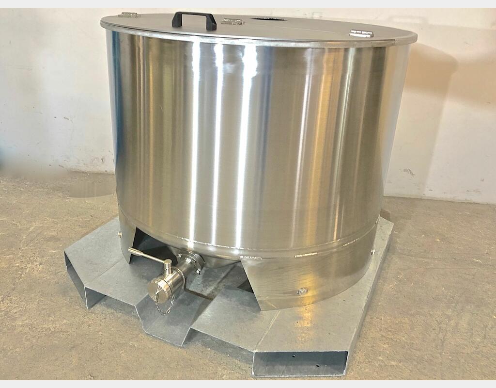 304 stainless steel tank - SBPM750 6.4 HL (645 liters) ARSILAC
