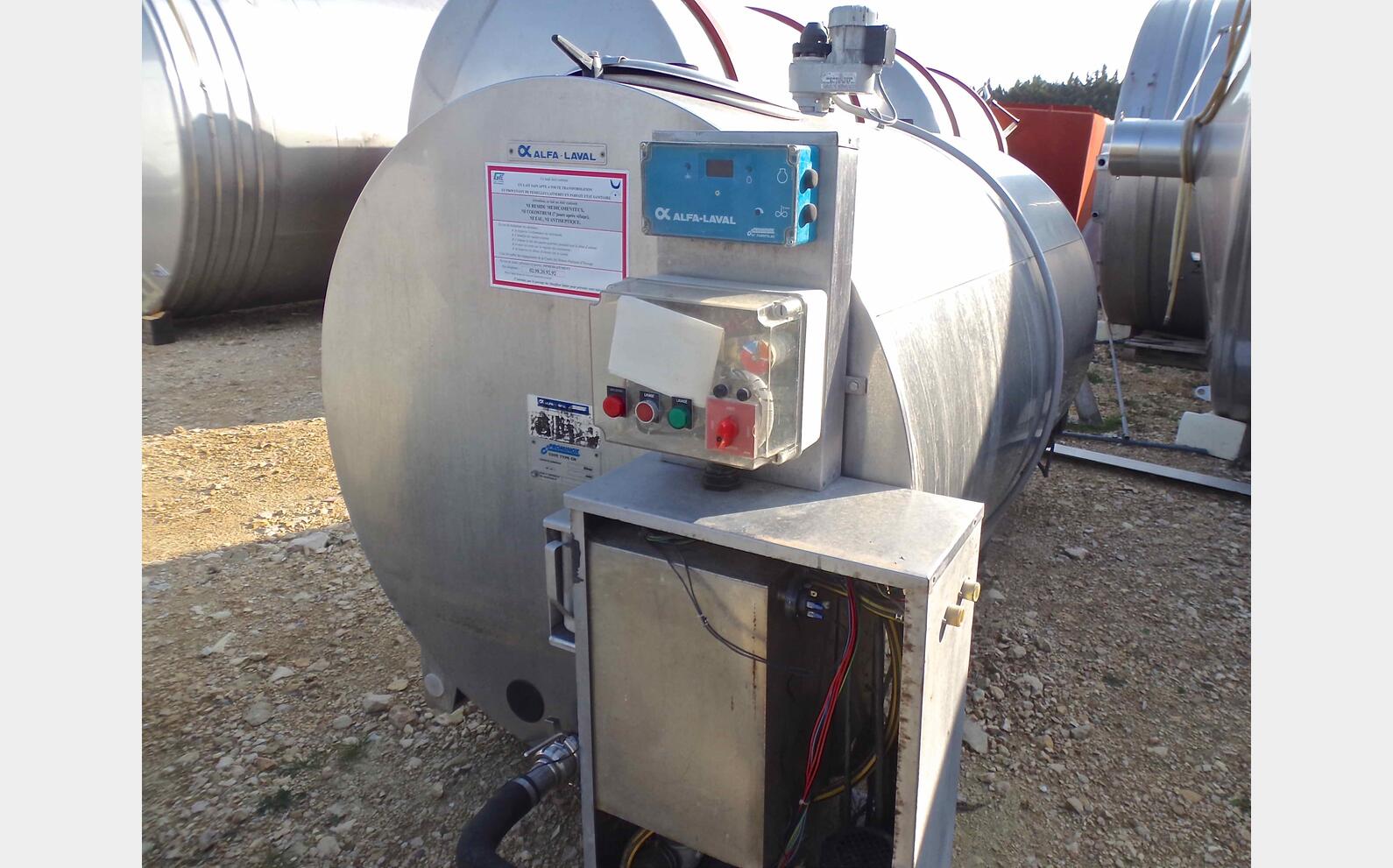 Tank &agrave; lait INOX ALFA LAVAL Cuve type : CH Marque : ALFA LAVAL