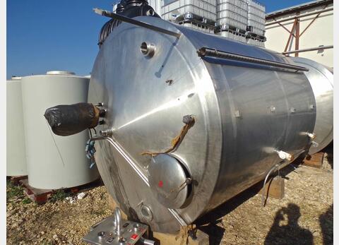Cuve isol&eacute;e, agit&eacute;e avec circuit INOX 304L