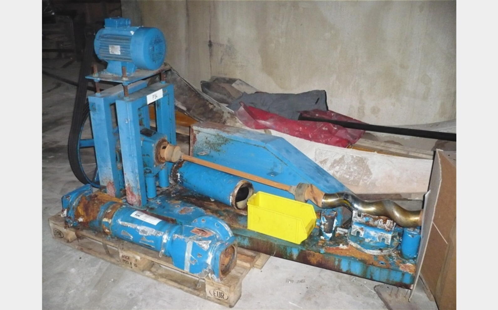 Pompe à rotor excentré (queue de cochon) - Marque : PCM