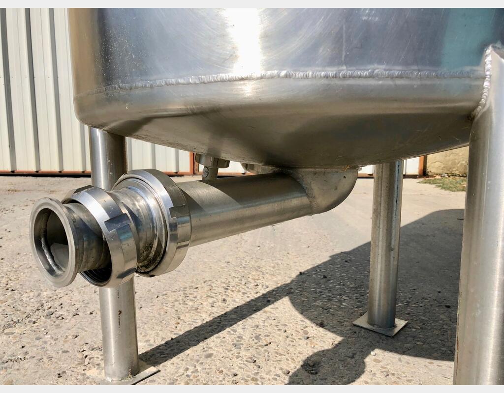 Cuve inox cylindrique - Verticale sur pieds