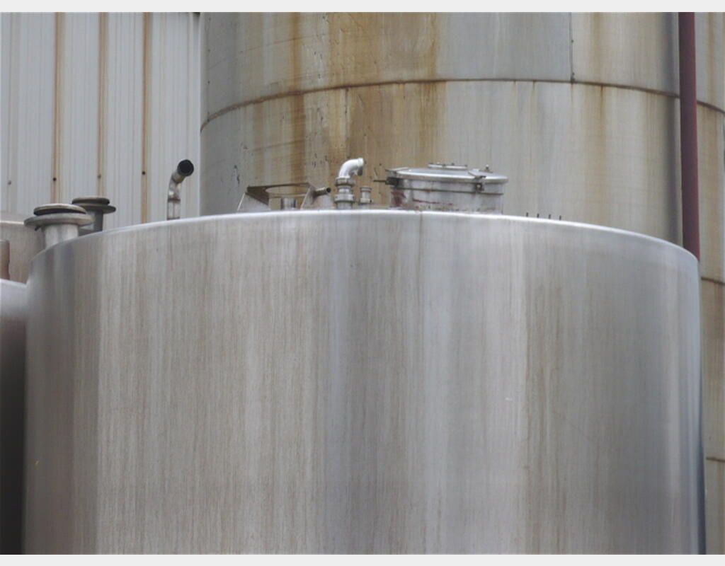 cuve de stockage INOX 304 de 20 m3 - cylindrique verticale sur pieds