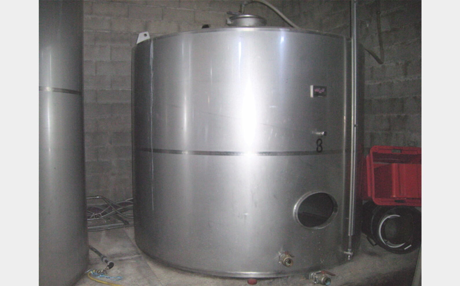 Cuve de stockage INOX , 100 hls - Verticale fond plat , de marque VELO