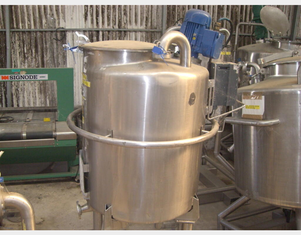 Cuve inox 316L agit&eacute;e de 178 litres agitation atex
