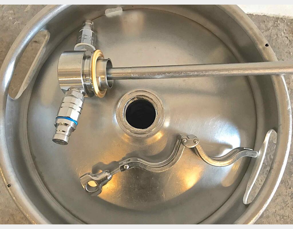 Cuve de stockage inox - Volume : 50 litres